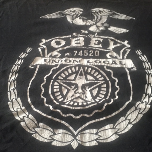 OBEY union local T-shirt - Picture 4 of 4